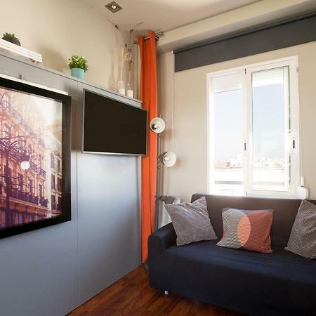 Appartamento Sky Touristic Attic Valenza Esterno foto