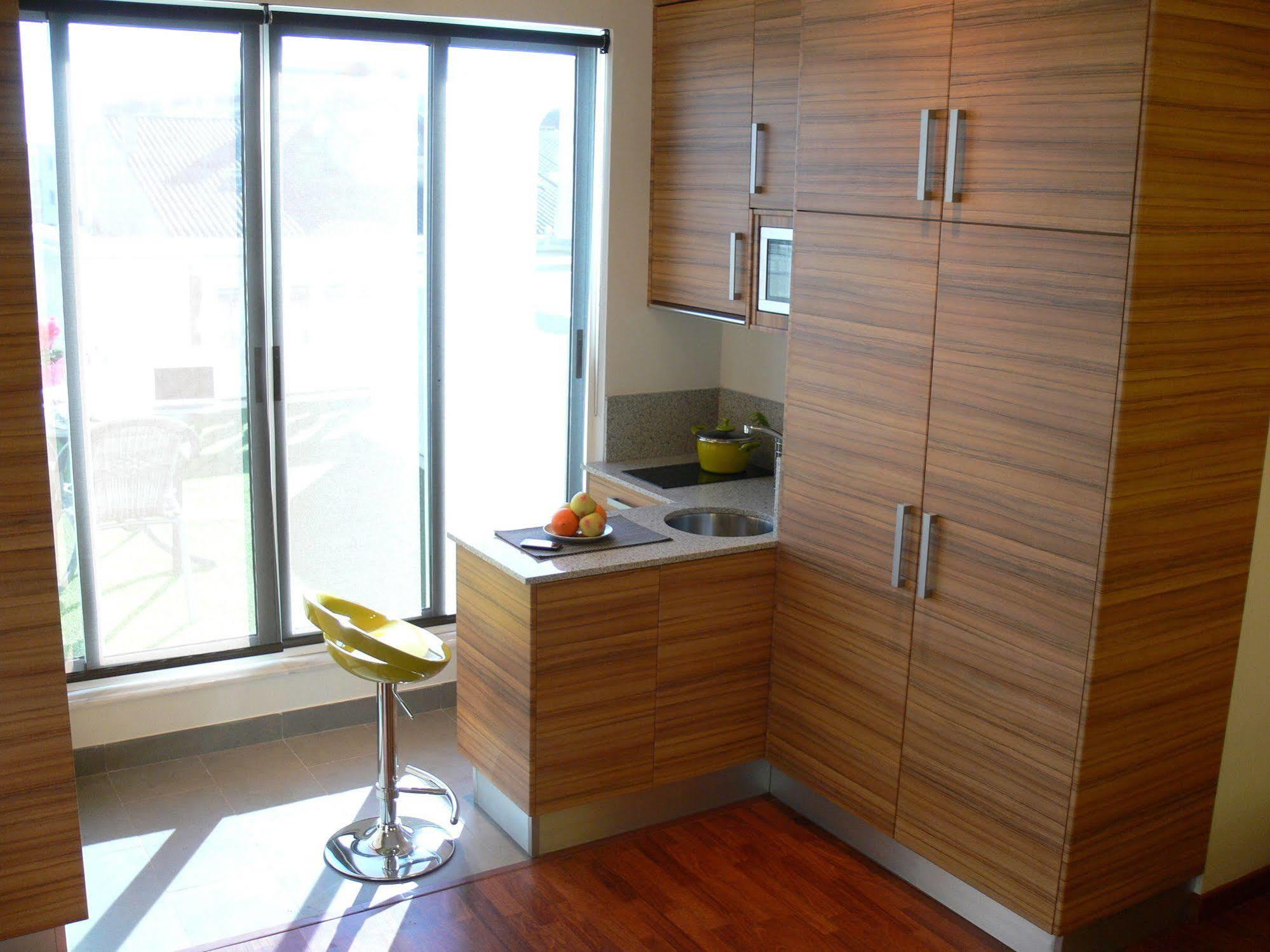 Appartamento Sky Touristic Attic Valenza Esterno foto