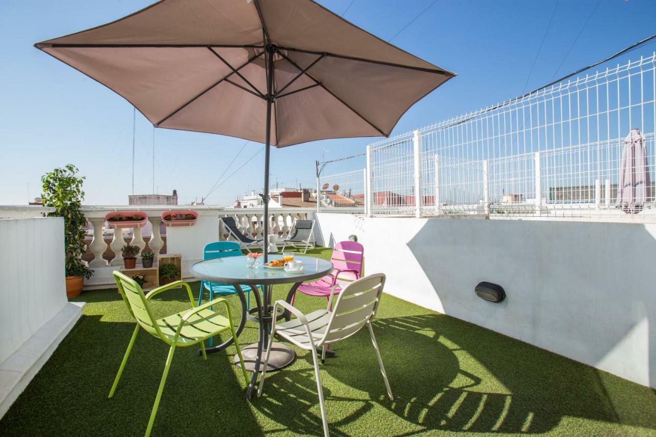 Appartamento Sky Touristic Attic Valenza Esterno foto