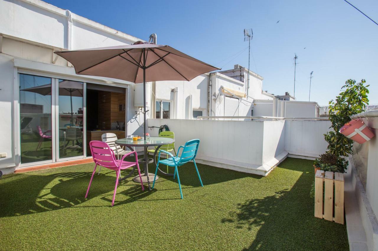 Appartamento Sky Touristic Attic Valenza Esterno foto