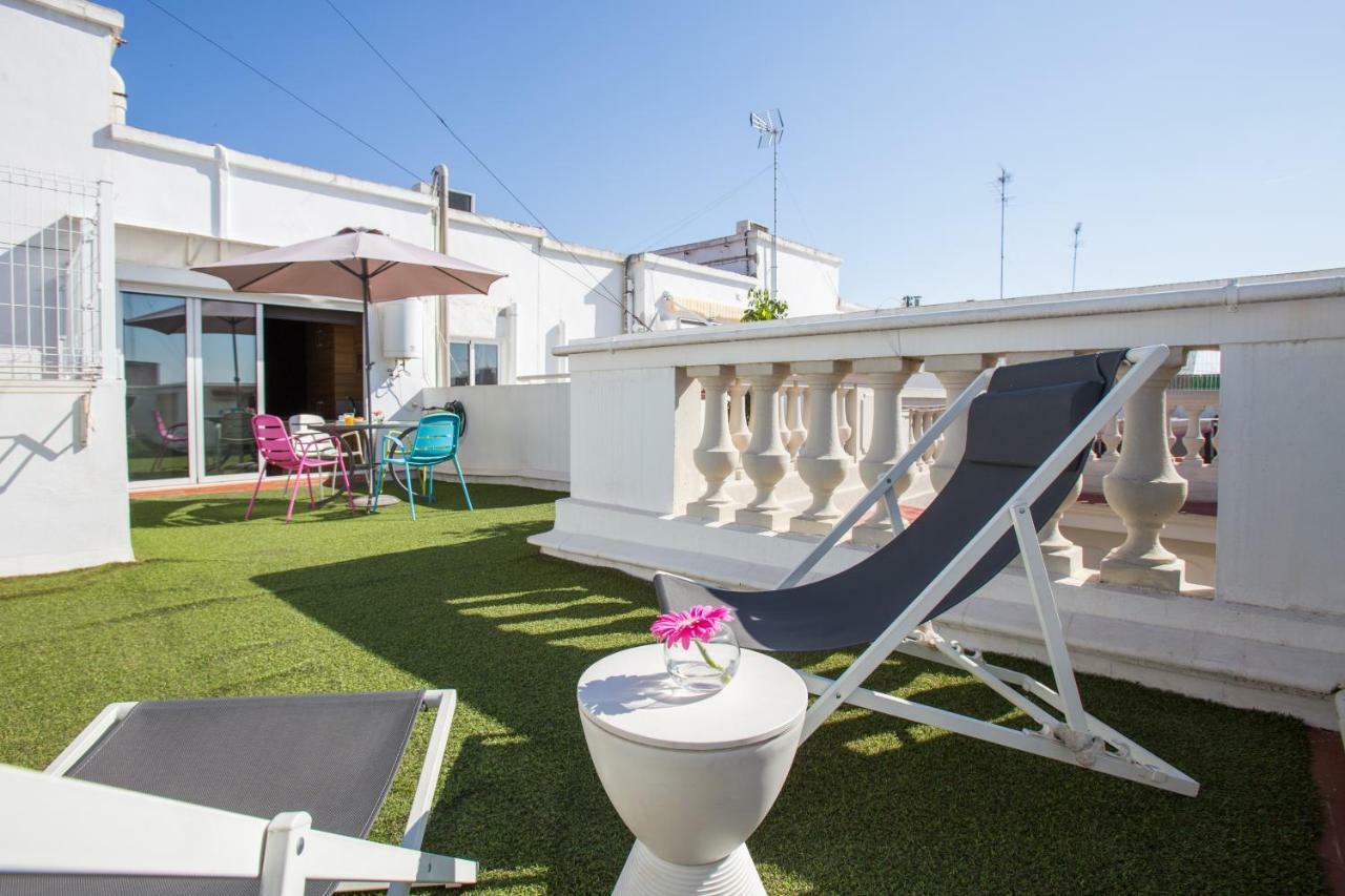 Appartamento Sky Touristic Attic Valenza Esterno foto